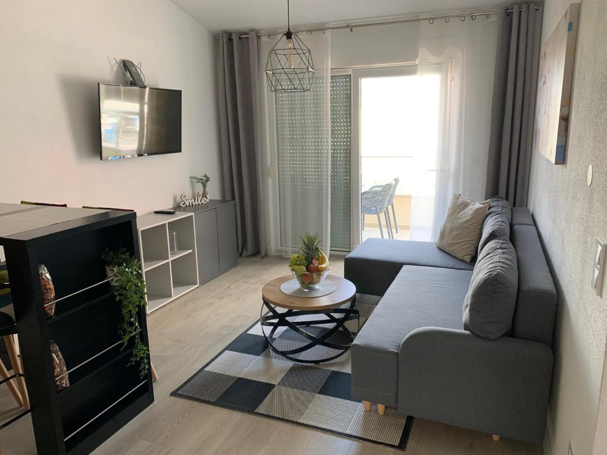 Villa Luxuria Baška Voda Exterior foto